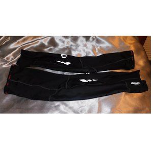 Pearl iZUMi Men's Pro Barrier Leg Warmer (Unisex), Black, Med Size, Zippers